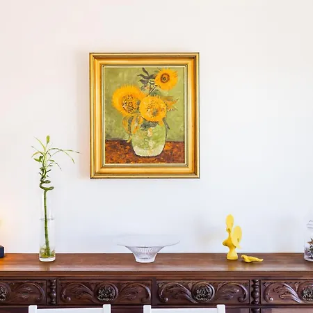 Sunshine Flat 에스피뇨